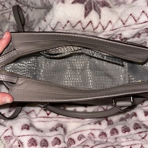 Kate spade New York cross body bag - Picture 9 of 12